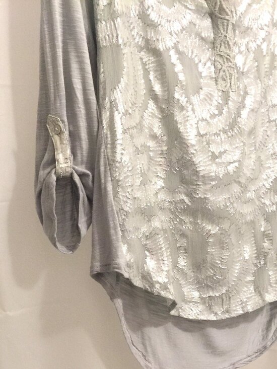 Gray & Silver Cutwork Top by TINY. Womens Large. - Picture 4 of 5